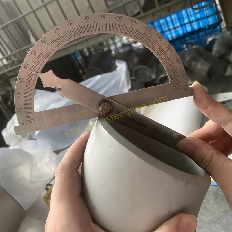 Butt-Welding-Pipe-Fittings-for-Piping-System10.jpg